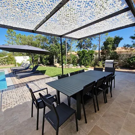 Alvalmax Villa *
