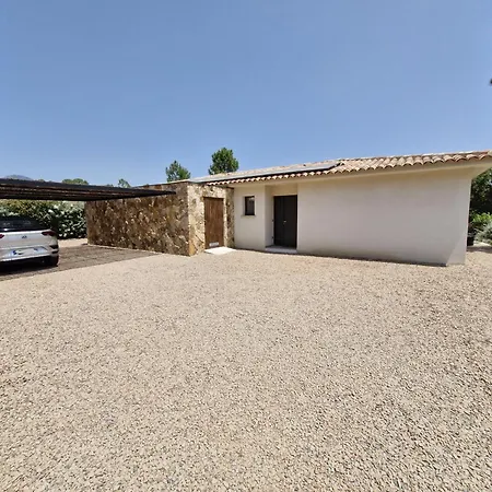 Alvalmax Villa
